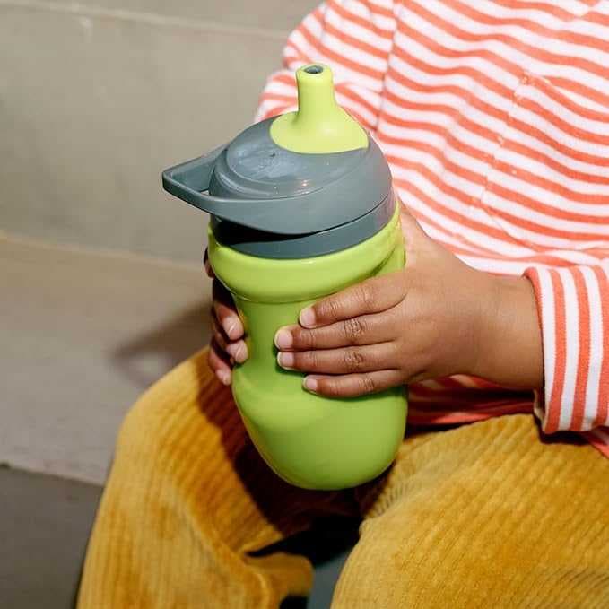 كوب الماء مياه معزولة للاطفال من سبورتي  - 12 شهر فما فوق، قطعتان